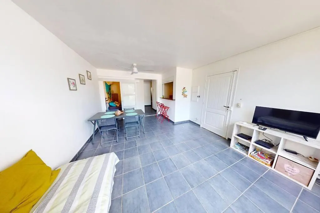 Appartement Face A La Mer 2 Chambres Le Diamant Apartment