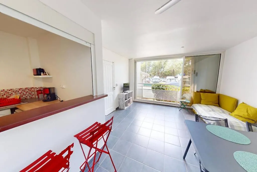 Appartement Face A La Mer 2 Chambres Le Diamant 0*,