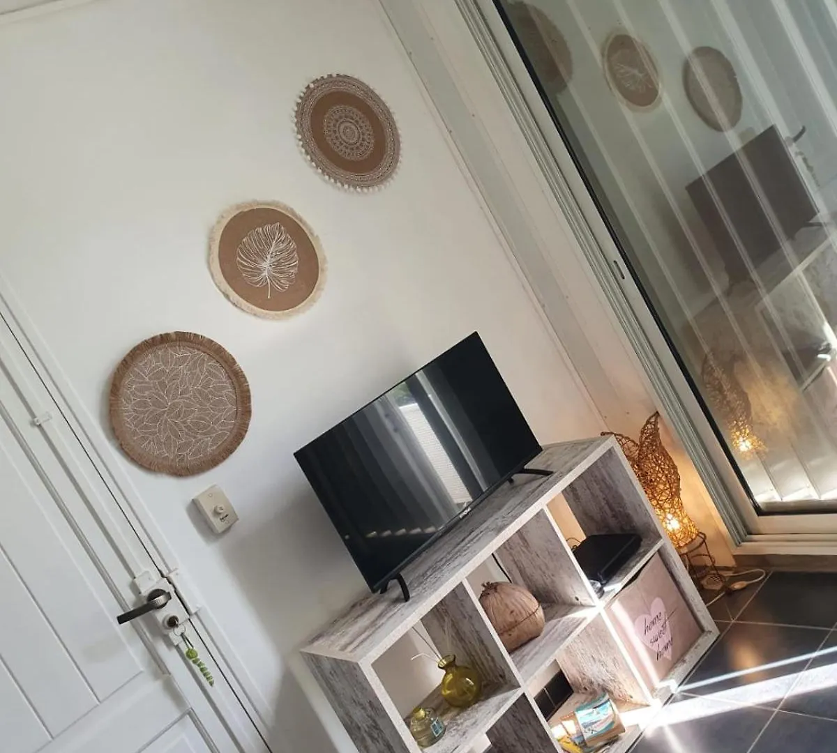Apartment Appartement Face A La Mer 2 Chambres Le Diamant